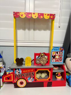 Mickey wooden play food counter