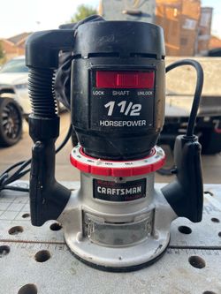 Craftsman MINT USA Heavy Duty Router 1-1/2 hp Double Insulated 8 Amps (contact info removed)40