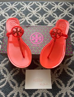 tory burch sandals