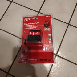 Milwaukee Power Supply M18