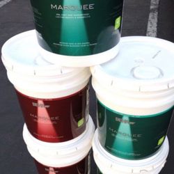 Selling Paint/ Interior-Exterior/ Satin, Flat, Semi Gloss 