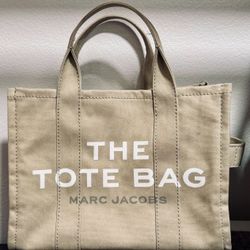 Marc Jacobs The Tote Bag