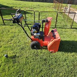 Ariens ST24E Snow Blower