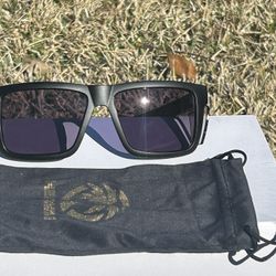 Z87 glasses photochromic New $50😎😎🔥🔥🔥