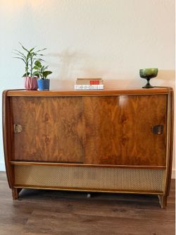 Grundig-Majestic Mid-Century Modern Stereo Console