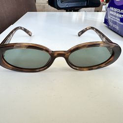 Le Specs Sunglasses 🕶️ Le Specs Women's OUTTA LOVE Sunglasses