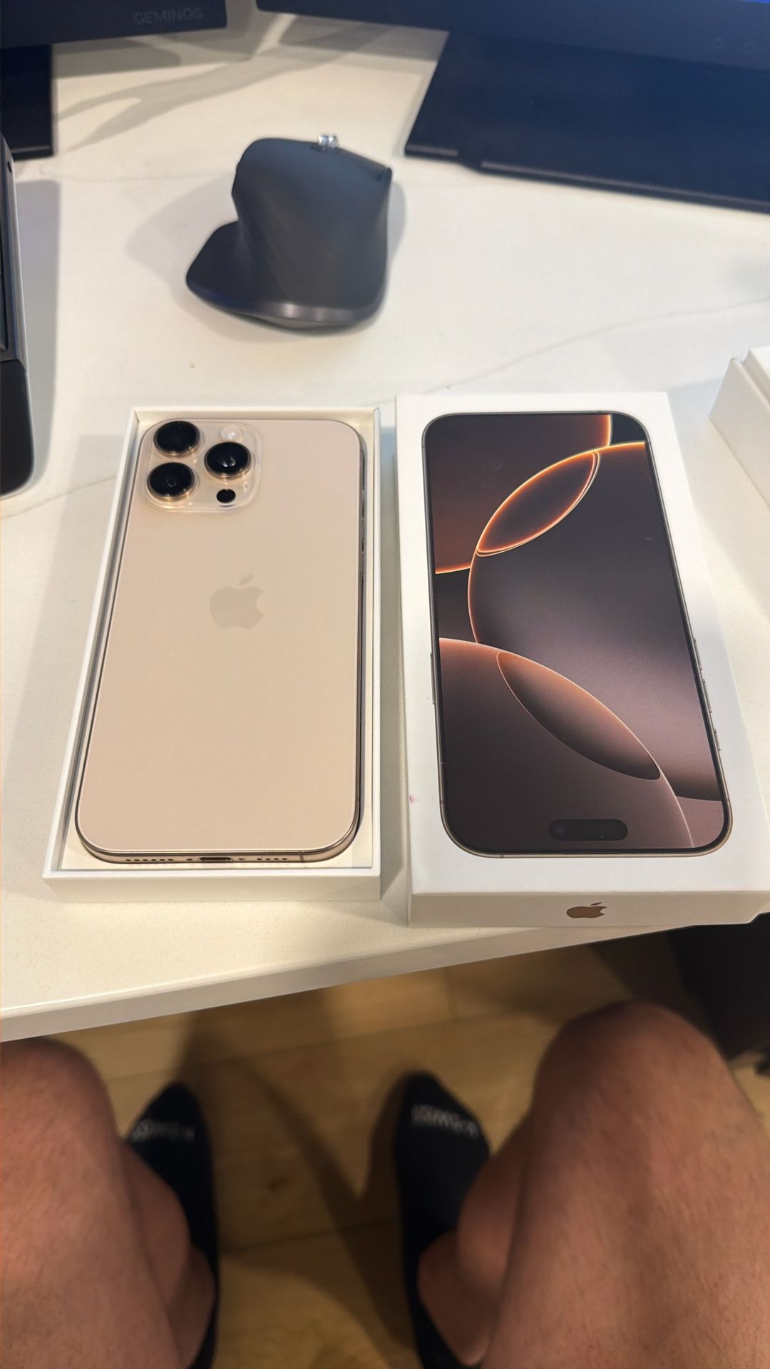 iPhone 16 ProMax 512gb Unlocked Desert Titanium