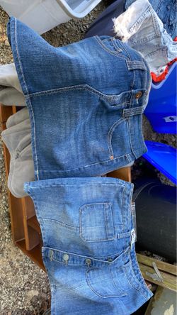 2 skirts size 3 and 5