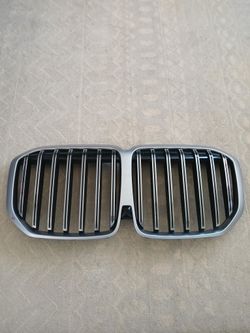 2023-2025 Bmw X5 Front Chrome Kidney Grille Grill Oem - Great Condition. 1st $199 Takes It X5 Grille Front