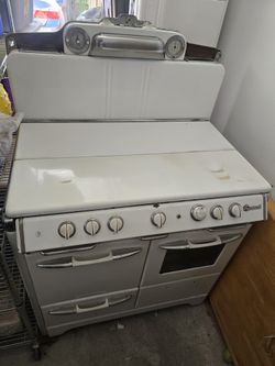 O'Keefe & Merritt Gas Stove Vintage