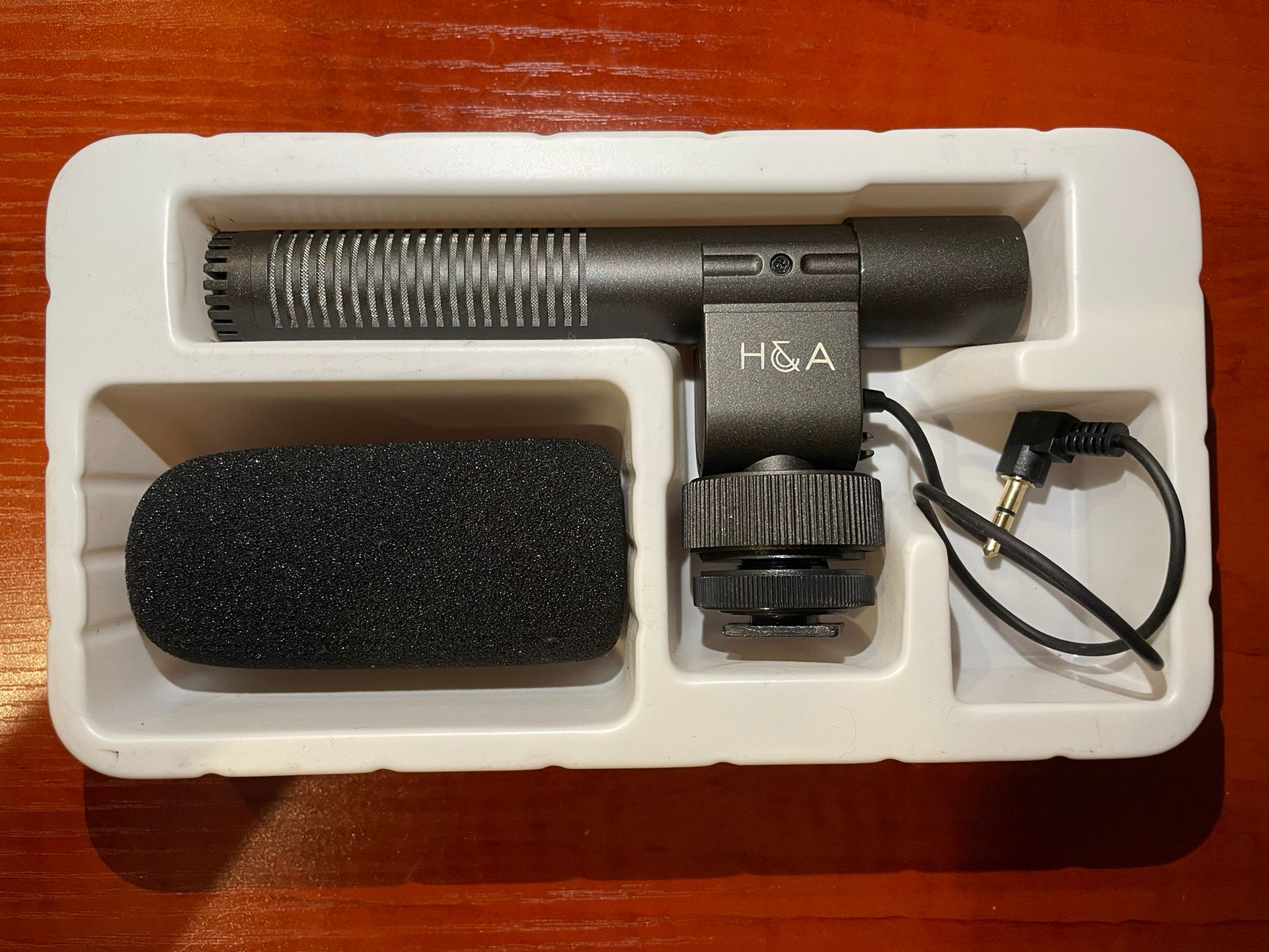 H&A Professional On Camera Shotgun Microphone 