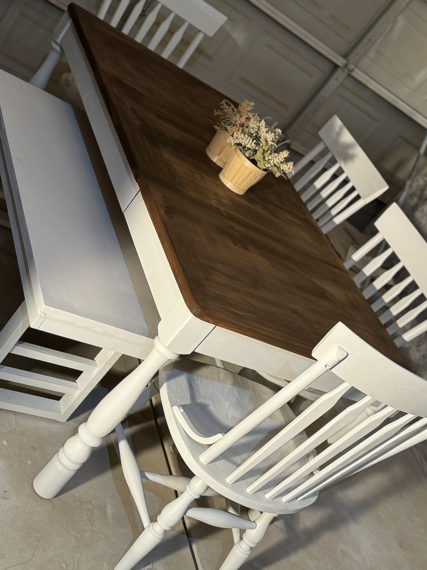 Beautiful Rustic Pine Farmhouse Dining Set W/4 Chairs And Bench 