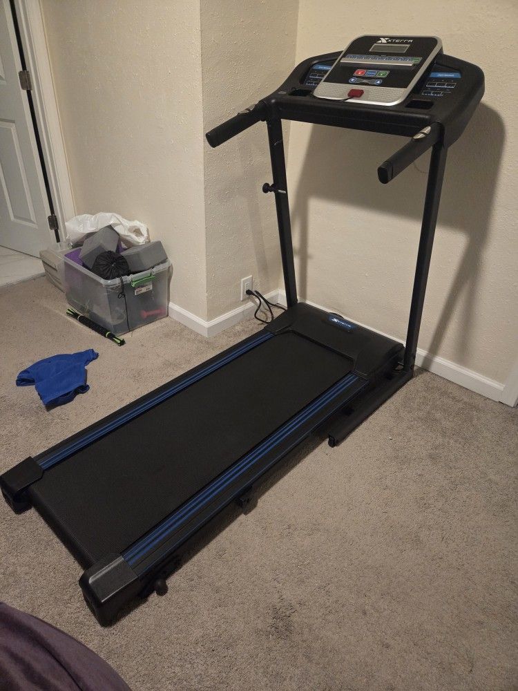 Xterra TR150 Treadmill
