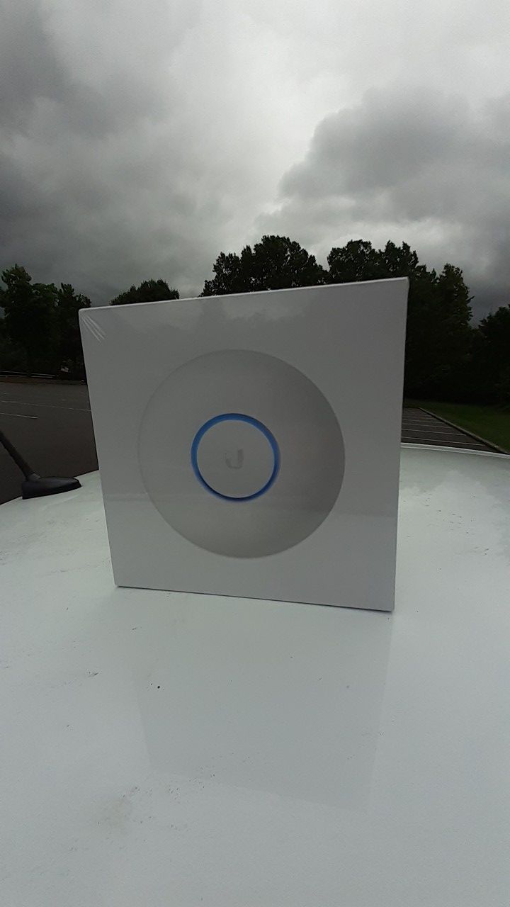 Unifi nano brand new and sealed