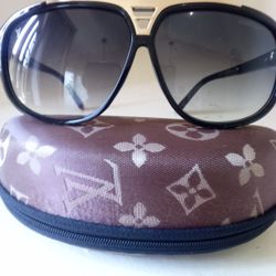 Louis Vuitton Evidence Gold Designer Sunglasses 
