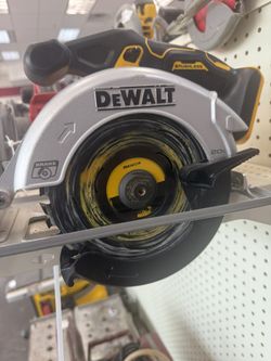 Dewalt Circular Saw (tool Only)