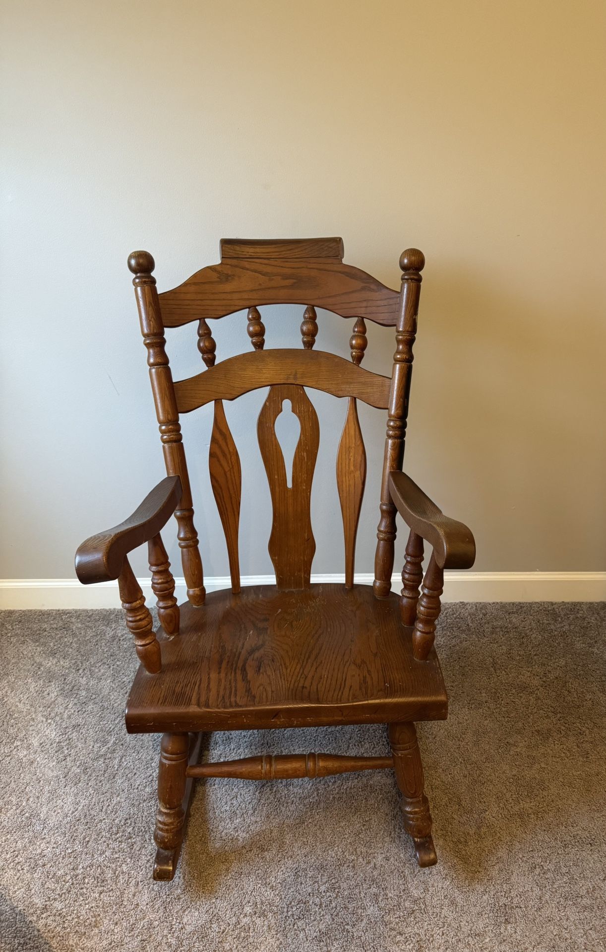 Solid Wood Rocking Chair