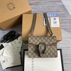 Gucci Women's Handbag Shoulder Bag Crossbody Bag