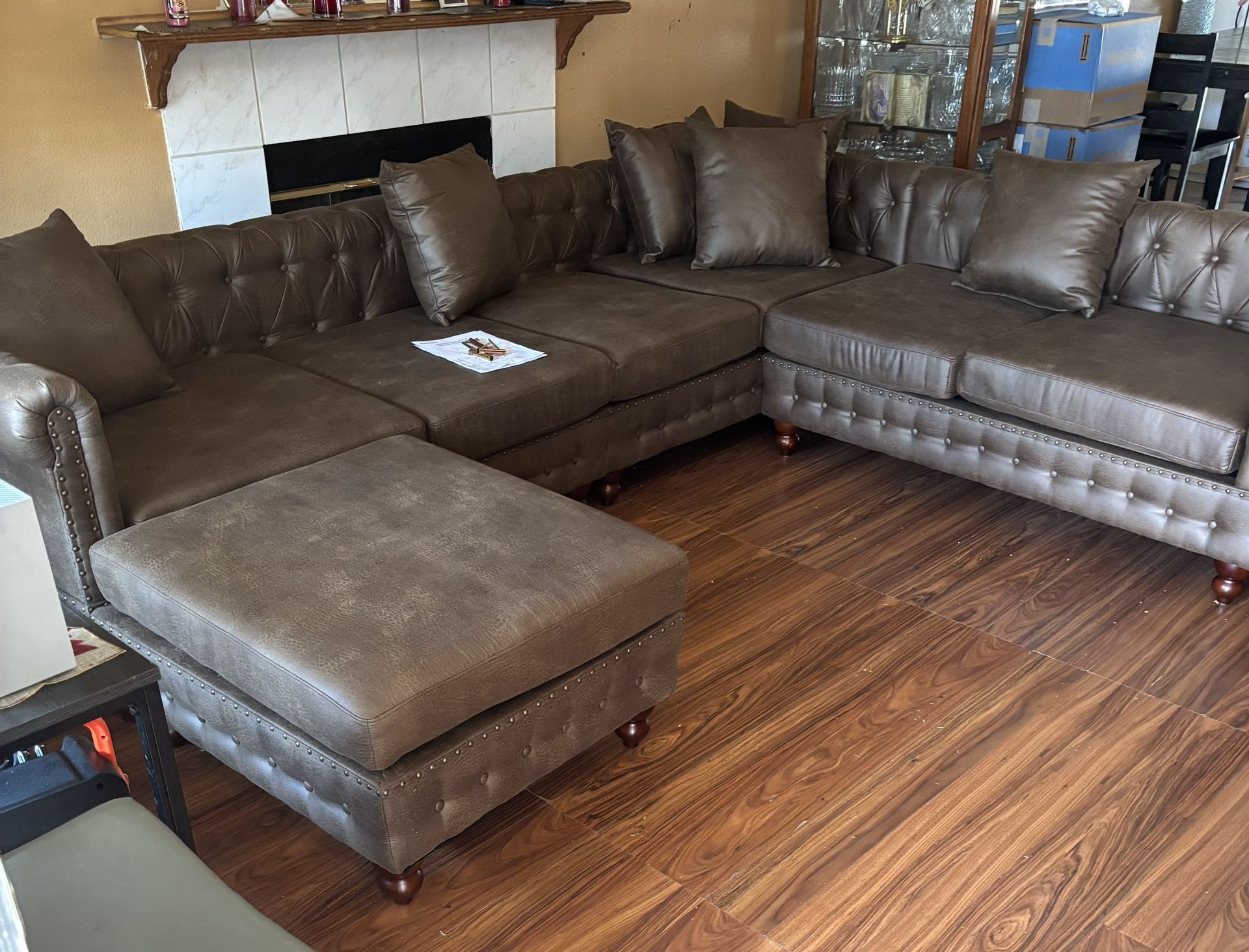 Sectional Sofa Set