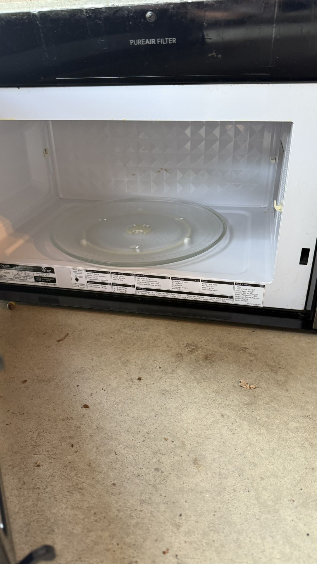 Free - Frigidaire Microwave