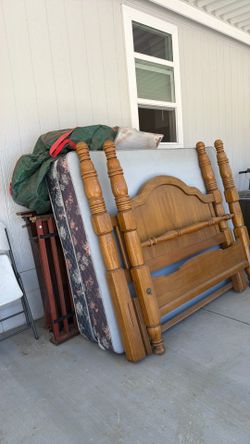 Bed frame and matress