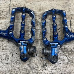 Fastway Air EXT Footpegs  Foot Pegs - KTM Husqvarna Gas Gas 125 250 450 SXF SX.