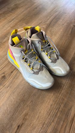 Jordan Lemonade Men’s 12