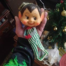 VINTAGE CHRISTMAS DECORATIONS