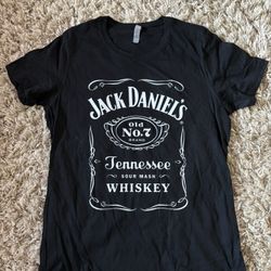 Jack Daniel’s Old No. 7 Black T-Shirt - Women’s XL - Tennessee Whiskey Graphic Tee