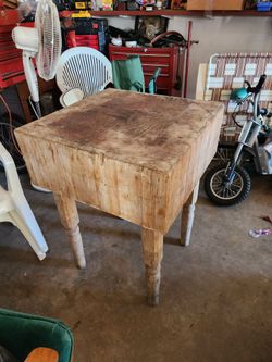 Antique Butcher block kitchen slab table 1942