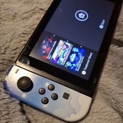 Nintendo Switch V2 (Dock And Case)