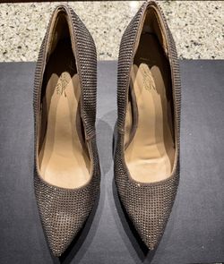 Sodi Thalia Stilettos Size 7
