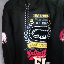 New Echo Hoodie Size Large 20.00