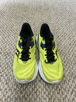 Saucony Men’s Guide 15 Running Show Sneaker Size 10 
