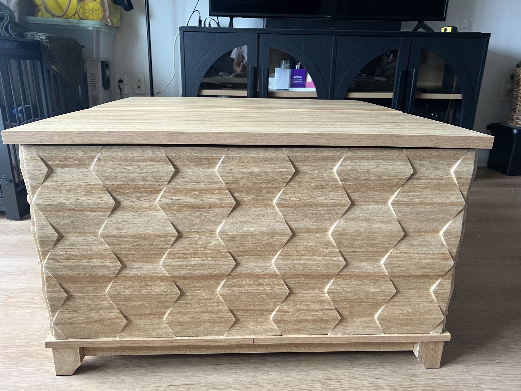 Lift Top Coffee Table with Storage