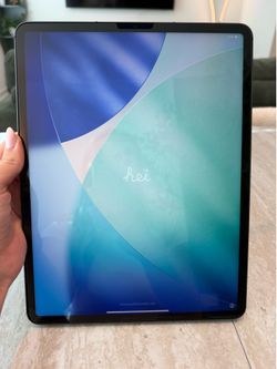 Apple iPad Pro 12.9-inch (5th Generation) with WiFi + Cellular 256GB