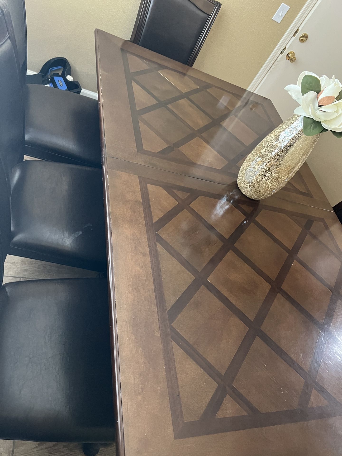 Dining Table 8 Chairs 