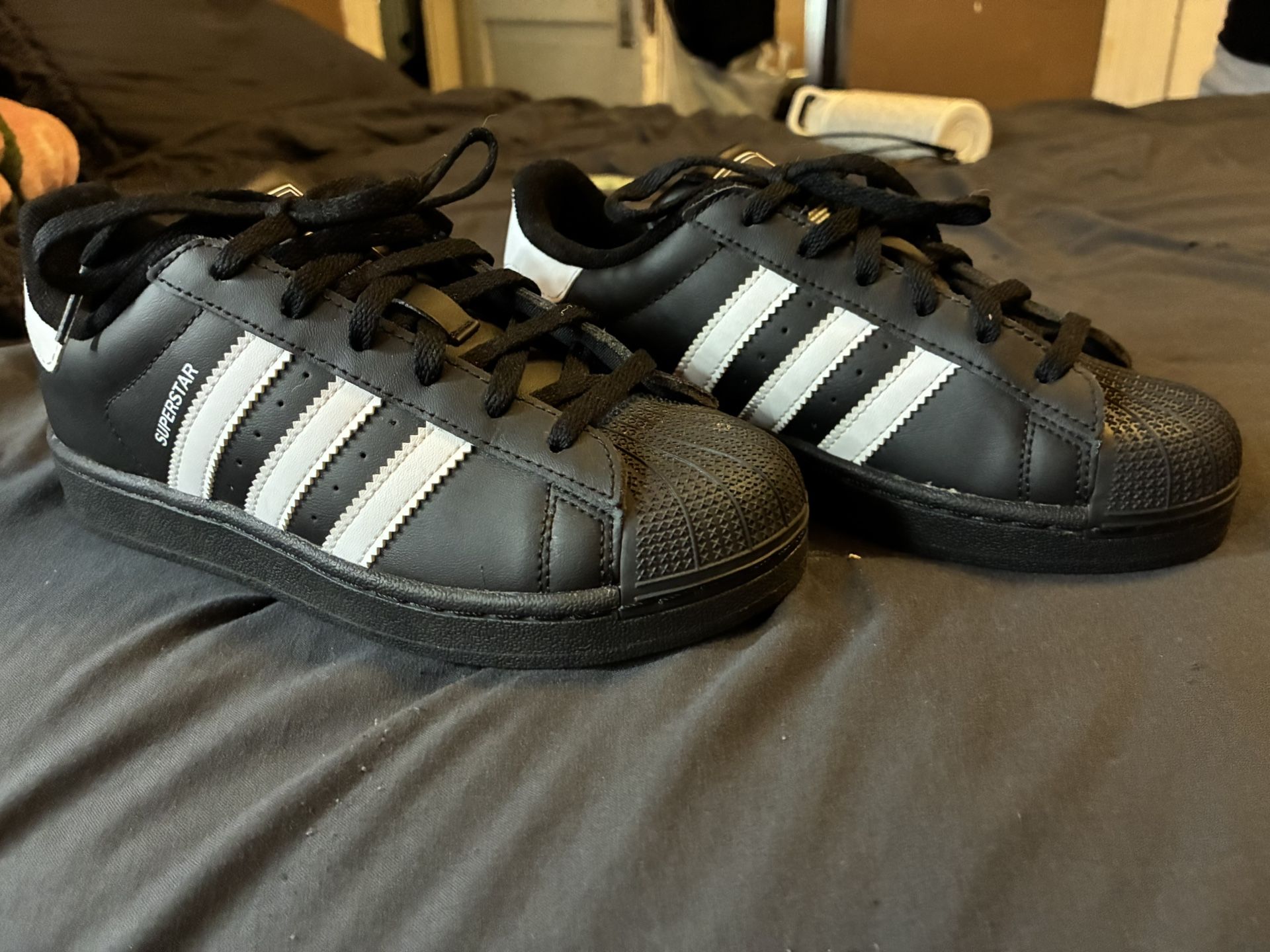 Adidas size 2Y