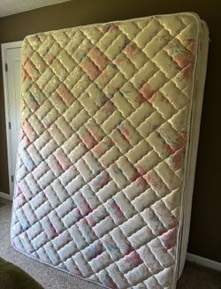 Queen Pillowtop Mattress and Box Spring