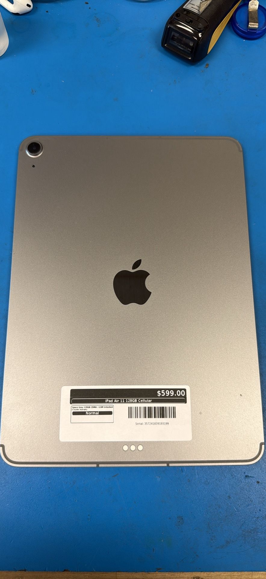 iPad Air 11”