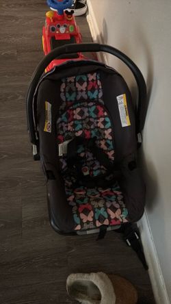 Baby car seat