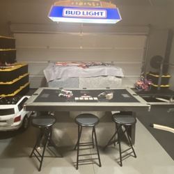 Poker Table