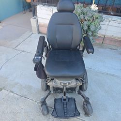 Electric Wheelchair