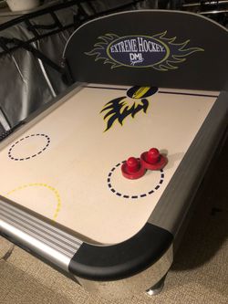 Air Hockey Table