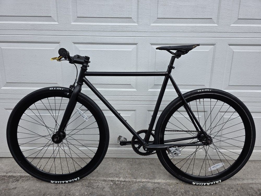 Golden Cycle Fixie Bike