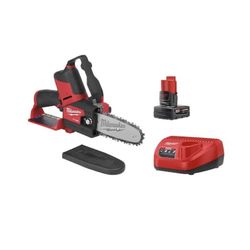 Milwaukee M12 FUEL HATCHET 6 in. Pruning Saw With Battery And Charger