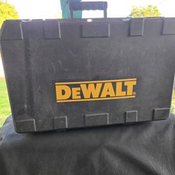 dewalt circular saw box