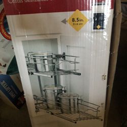 New Two-tier pull-out baskets