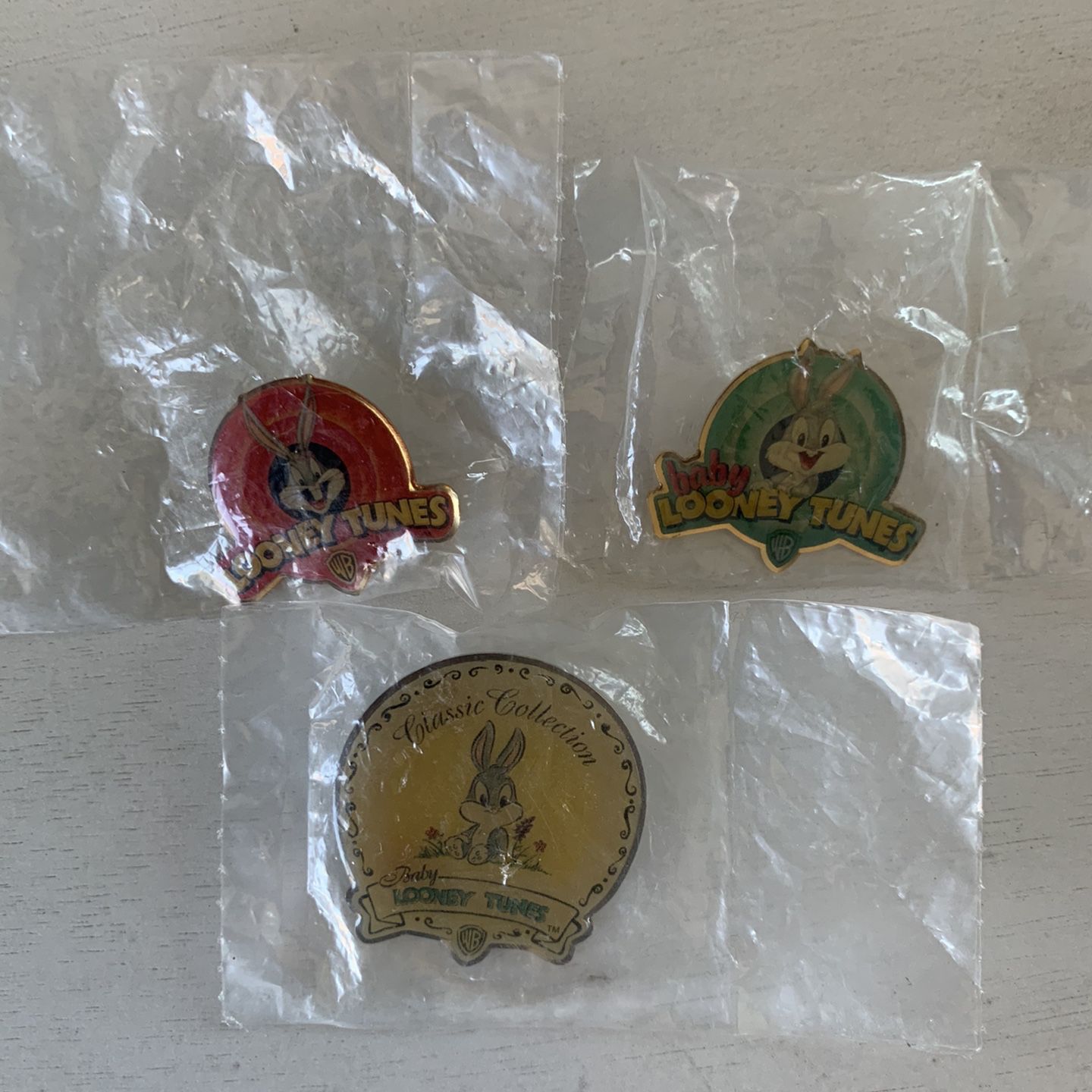 Looney Tunes Collector’s Vintage Pins - Set of 3 from 1997-1998