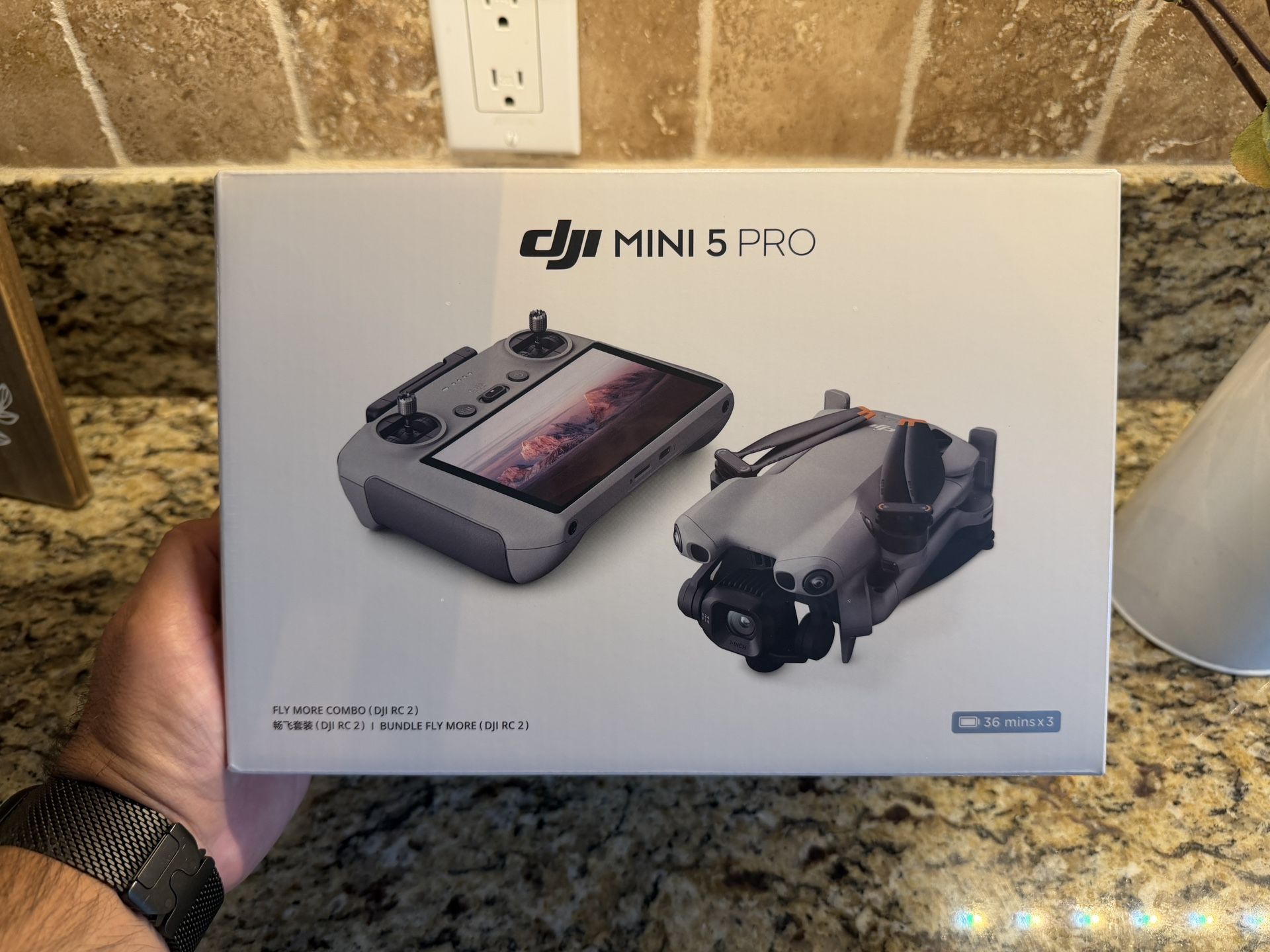 DJI Mini 5 Pro With RC-2 Fly More Bundle 
